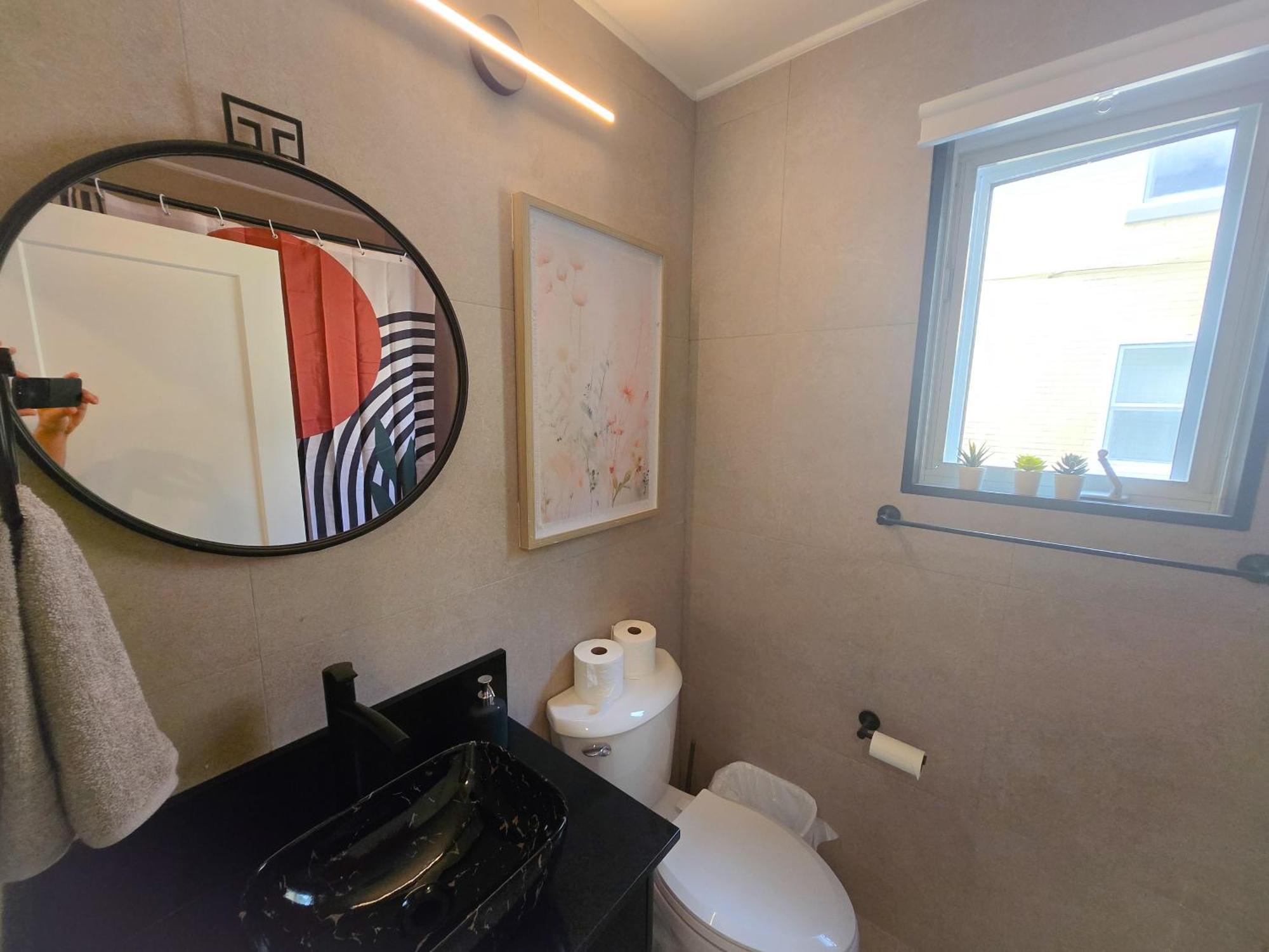 Jstlikehome - Serenity Suites Ottawa Eksteriør billede